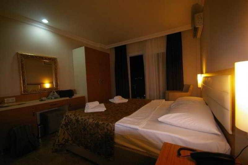 Bitez Risa Hotel 외부 사진