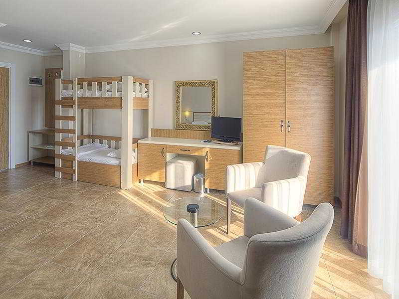 Bitez Risa Hotel 외부 사진