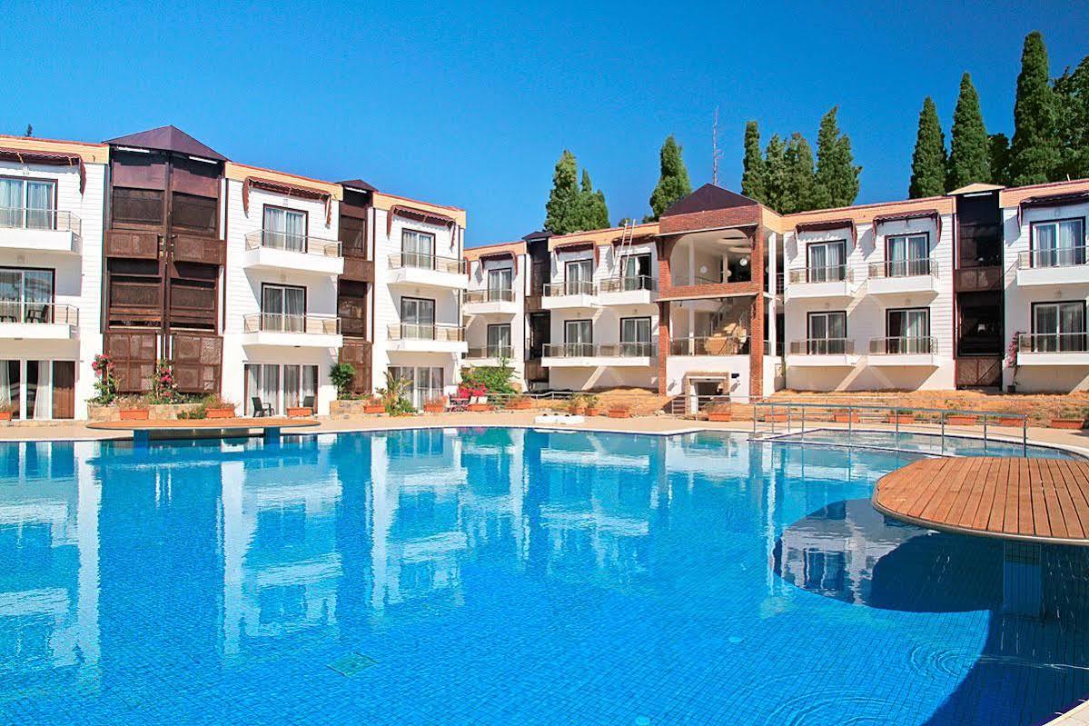 Bitez Risa Hotel 외부 사진