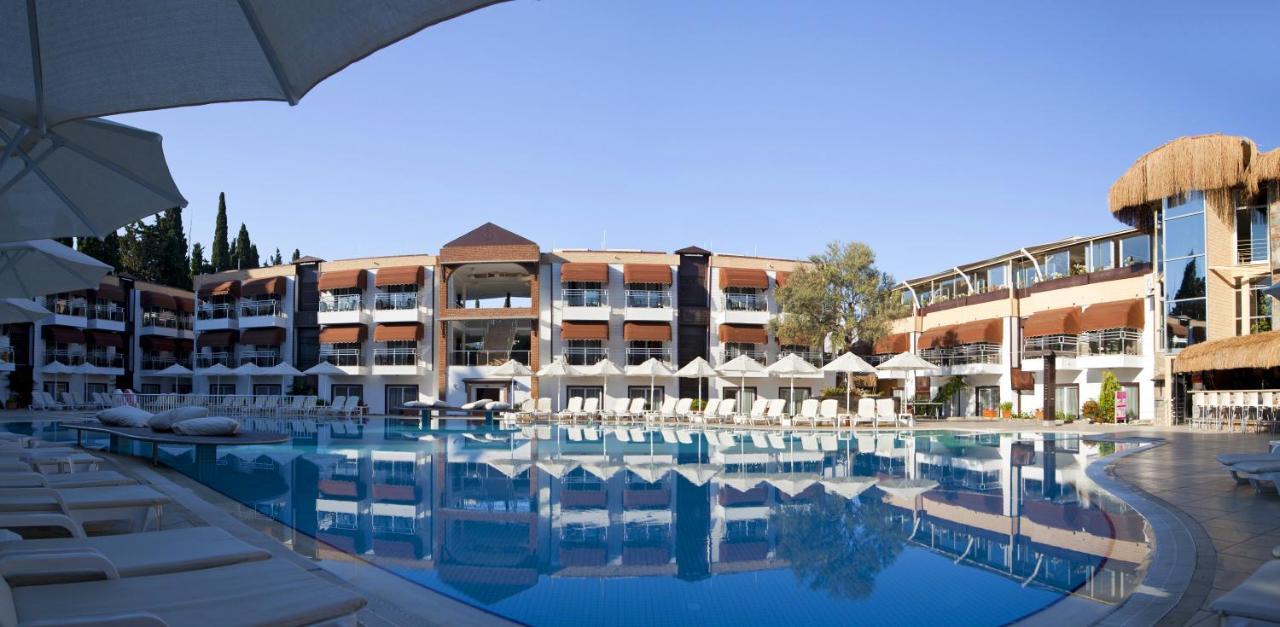 Bitez Risa Hotel 외부 사진